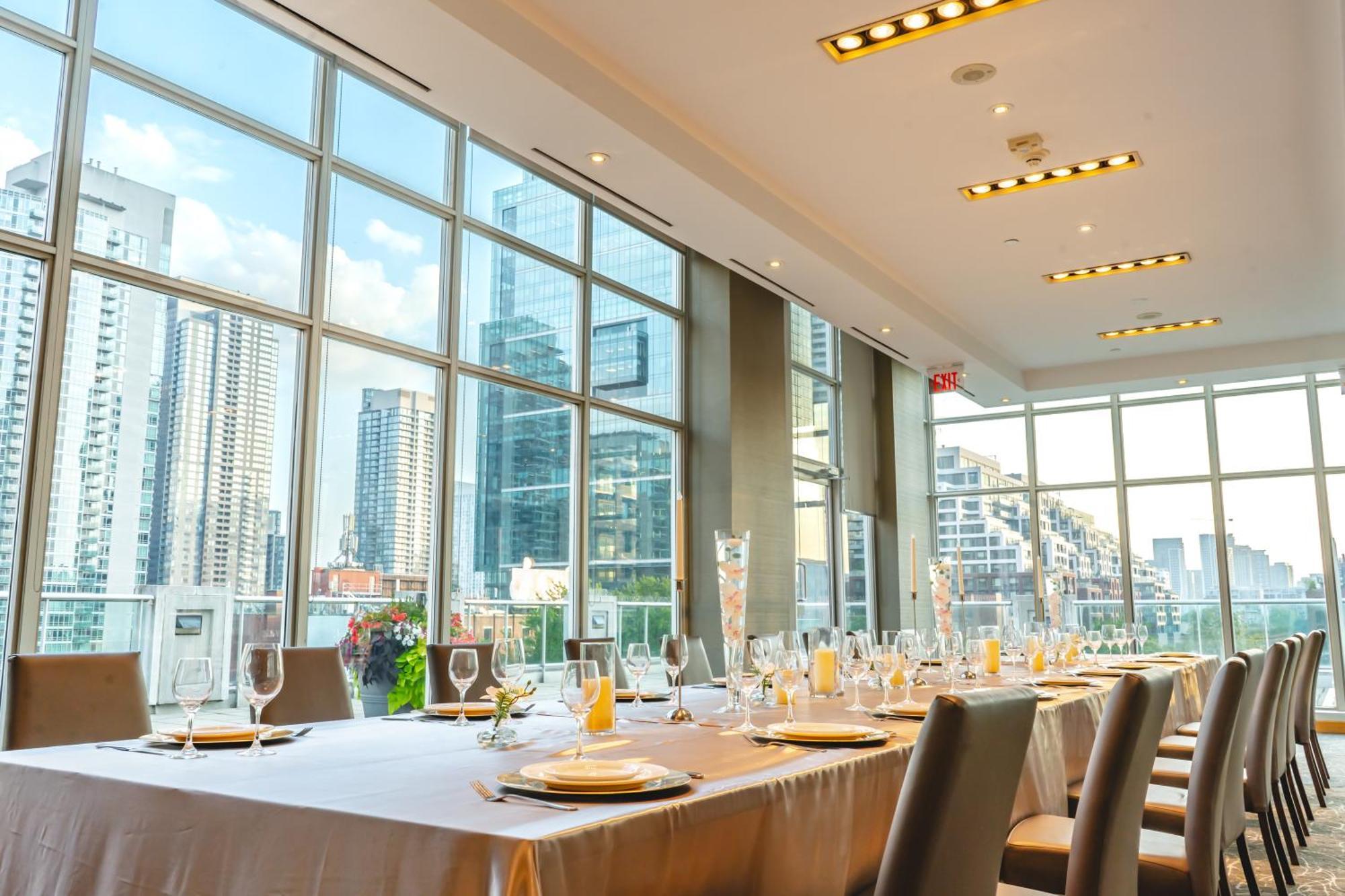 Soho Hotel Toronto Bagian luar foto