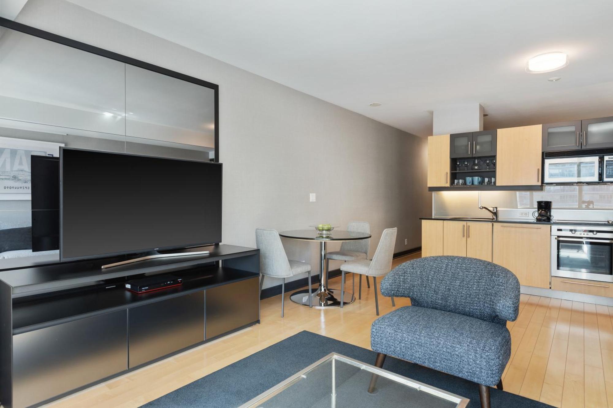 Soho Hotel Toronto Bagian luar foto